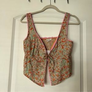 🩷 AMERICAN EAGLE 🩷 Tie Front Floral Tank Top